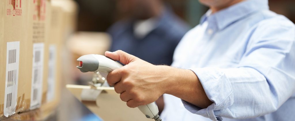 Tips-for-Choosing-the-Right-Shipping