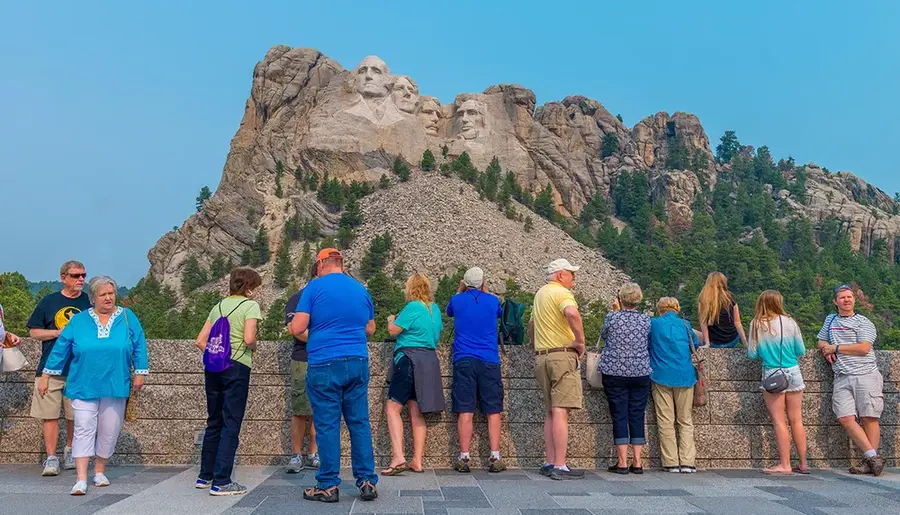Mount Rushmore Tours for Every Traveler Mount Rushmore Tours for Every Traveler
