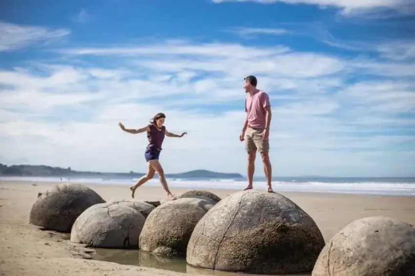 Expect At The Moeraki Boulders
