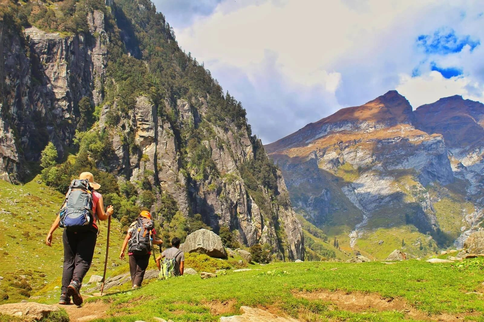 Hampta Pass Trek