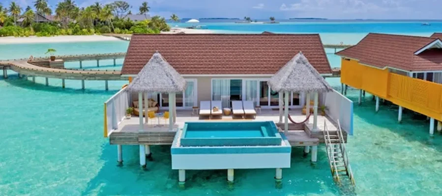 Overwater Villas in the Maldives Overwater Villas in the Maldives